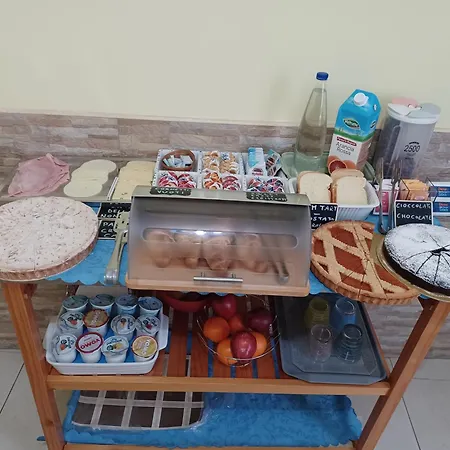 Alojamento de Acomodação e Pequeno-almoço Quattro Palazzi Centro 3*