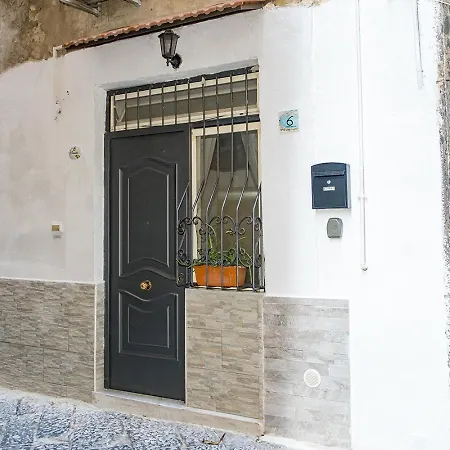 Vecchia 20 Holiday home
