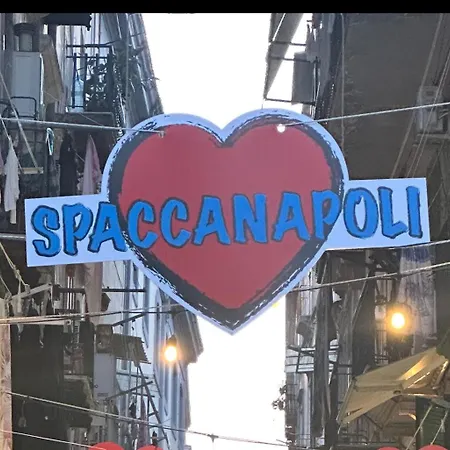 La Casa Di Patta A Spaccanapoli Nápoles