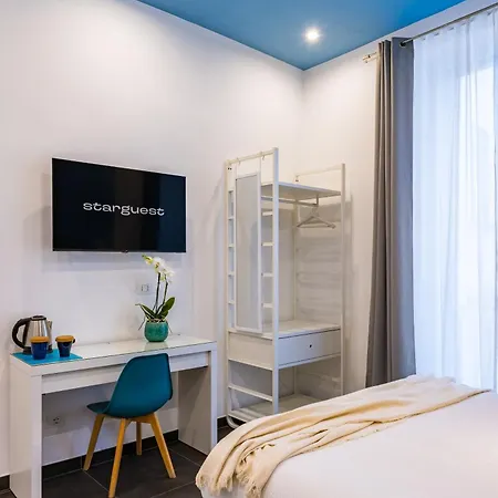 Le Porte Di Partenope Bed & Breakfast *