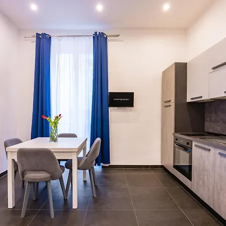 Le Porte Di Partenope Bed & Breakfast *