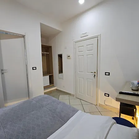 Room&jacuzzi Maison d'hôtes Naples