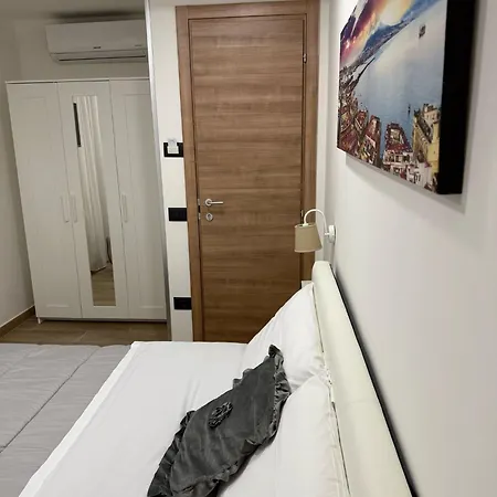 Guest house Residenza Trinita *