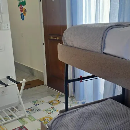 La Dimora Di Parthenope Centro Storico Aparthotel Napoli