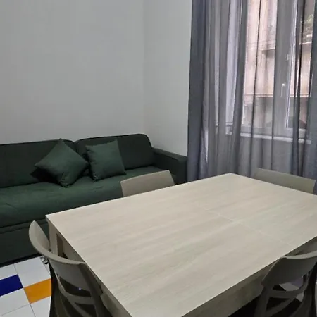 Aparthotel La Dimora Di Parthenope Centro Storico