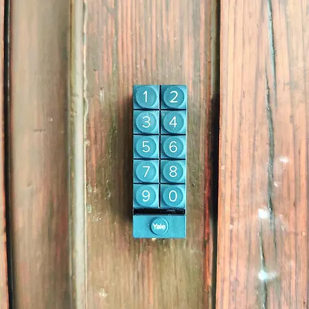 La Casa Dei Fiori Affittacamere *