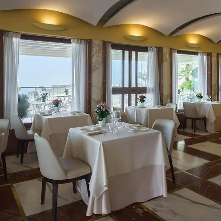 Eurostars Excelsior Отель 4*