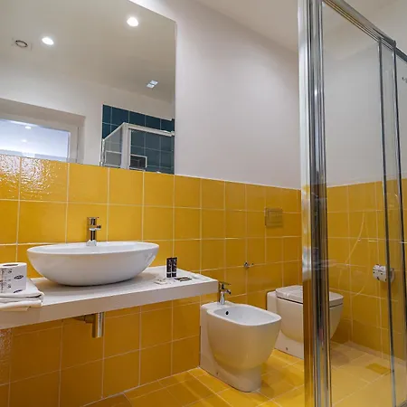 بيت ضيافة Le 4 Stagioni Dante H Centro, By Clapa Group 2*