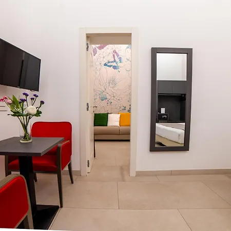 Time Bed and Breakfast Νάπολη