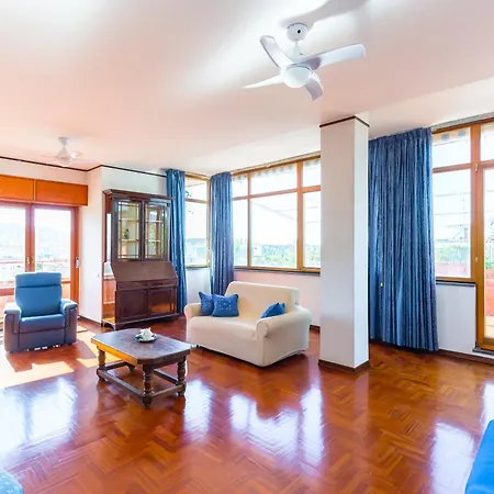 Terrazza 30 By Napoliapartments Neapel