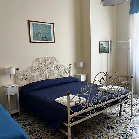 Дом отдыха Maman Suite, Center Near Molo Beverello Неаполь