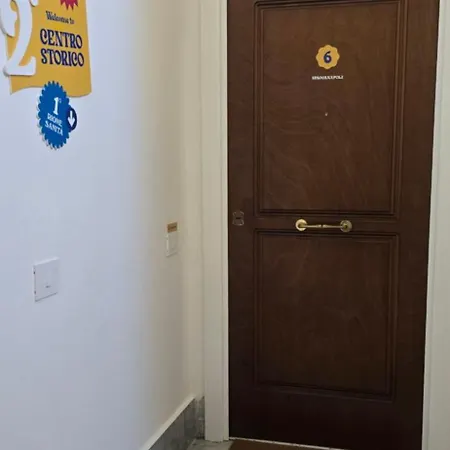 Aparthotel La Dimora Di Parthenope Centro Storico *