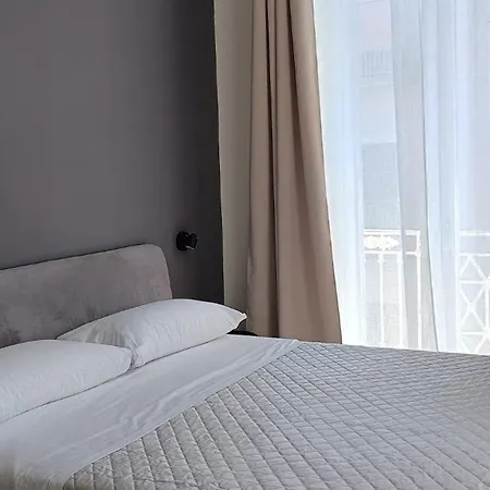 Misciu Pensión Nápoles