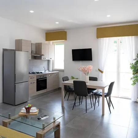 Residenza Flegrea Apartmanhotel 2*