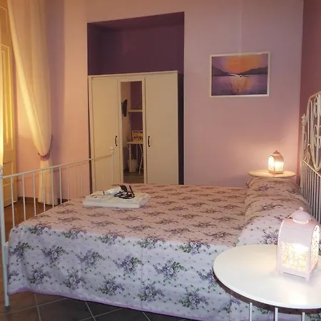 Bed and Breakfast Ingiropernapoli 2*
