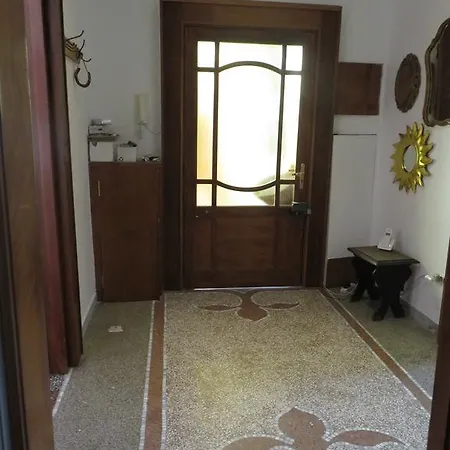 Guest house Rosy's *