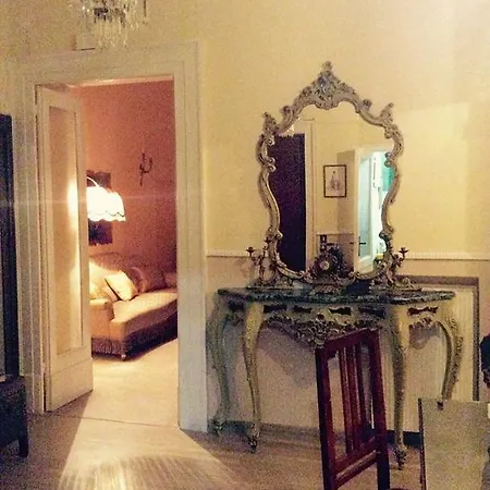 Bed & Breakfast Retro *