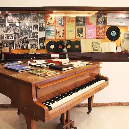Hotel Luna Rossa Napoli