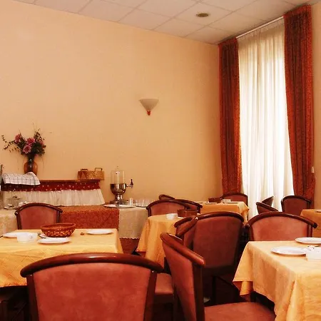 Hotel Luna Rossa 3*