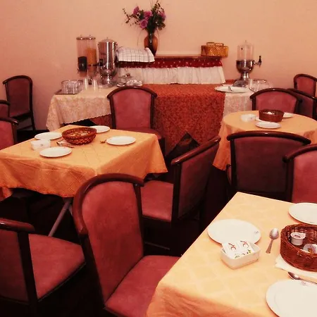 Luna Rossa Hotel