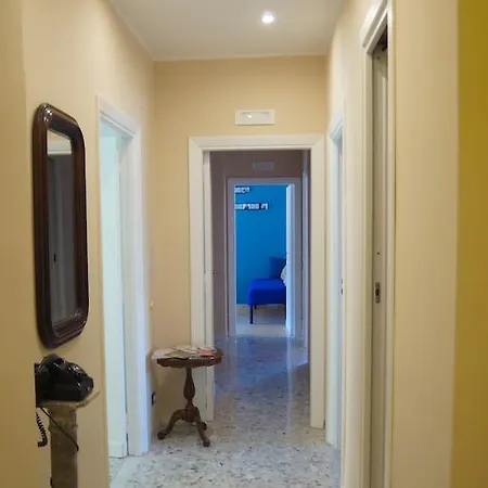 Bed & Breakfast Bibliotechina Neapol