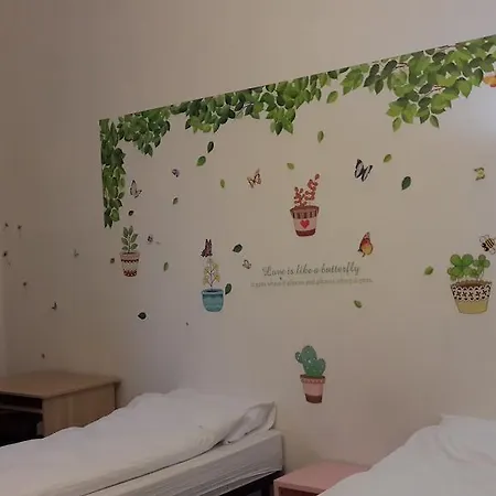 Youthhome Naples