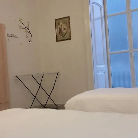 Youthhome Naples