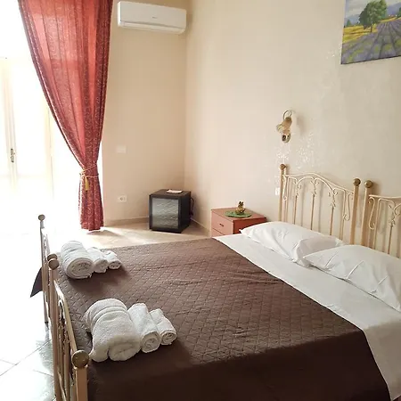 Nocleg ze śniadaniem San Gaetano Bed 3*