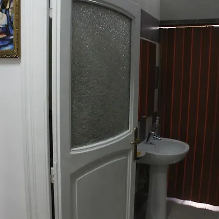 Bed & Breakfast Youthhome 3*