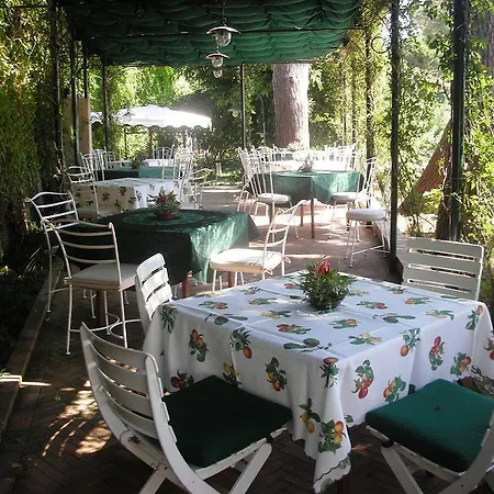 Villa Marechiaro - Villa & Relais *