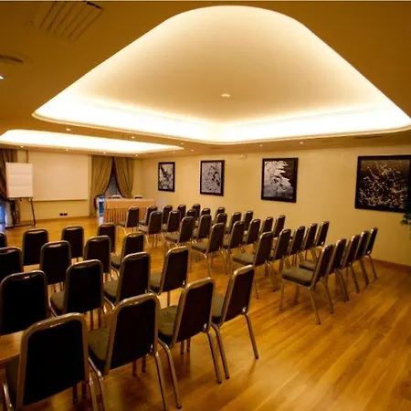 Otel Grand Santa Lucia