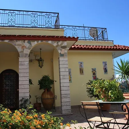 Vacation Agrumeto Flegreo Vakantiehuis Napels