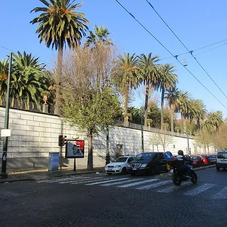 Apartment Nella Storica Piazza Carlo Iii