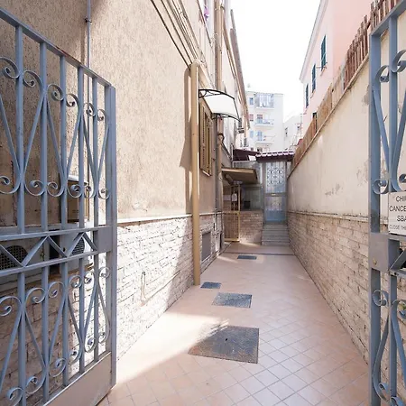 Cammarano 12 Bed & Breakfast 2*