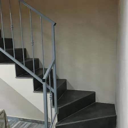 Chez Moi לינה וארוחת בוקר