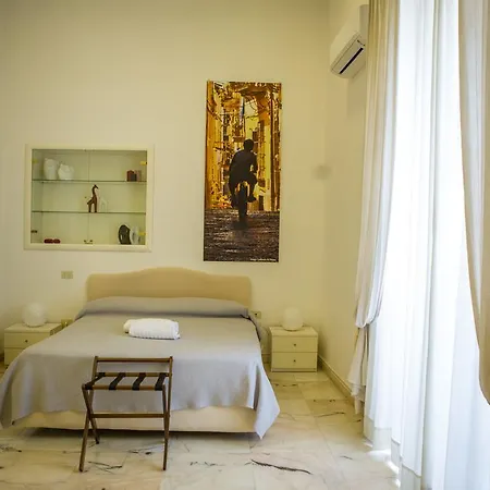 Couette-café Palazzo Ruffo Di Bagnara 2*