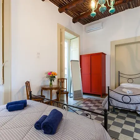 Don Pedro Vicere Di Toledo In The Center Penzion 3*