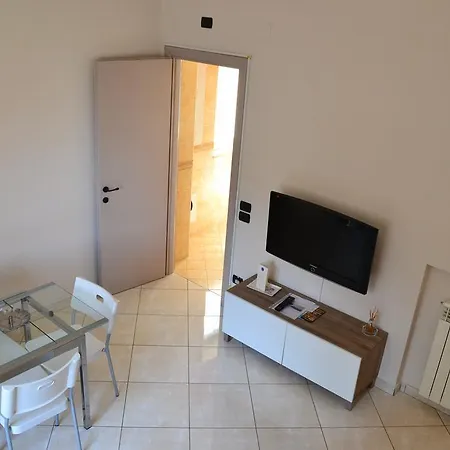 Tuanis Casa de hóspedes 2*