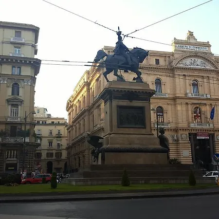 Konukevi Bovio Square Xiv Napoli