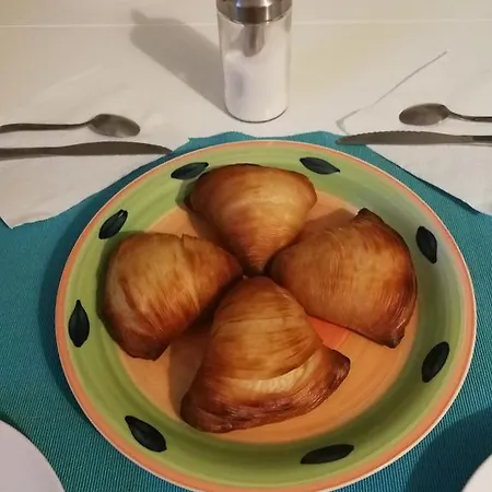 Alojamento de Acomodação e Pequeno-almoço Ibed 2*