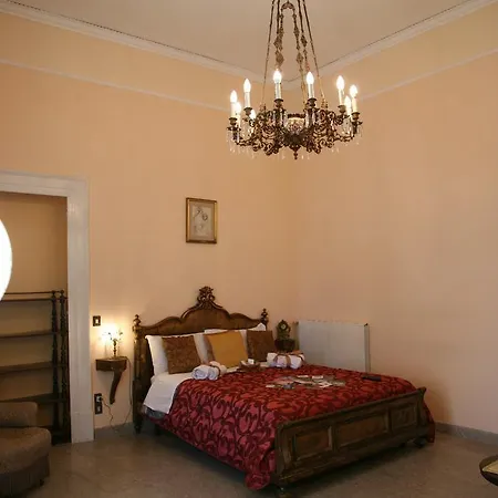 Retro Bed & Breakfast