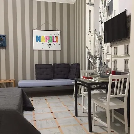 - Casa Luciana Style - Vomero Nyaraló *
