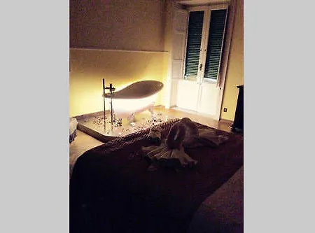 Retro Bed & Breakfast