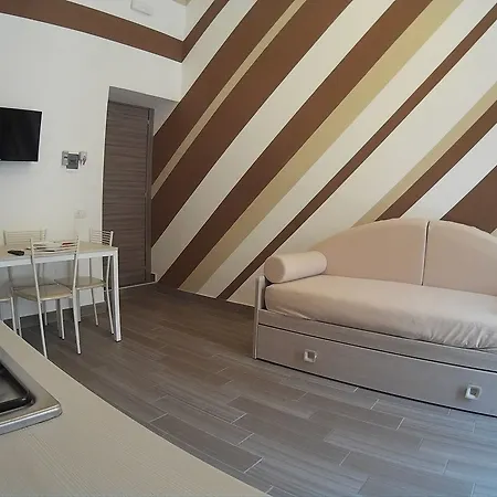 Be Italian Flat Duomo 319 Bed & Breakfast 2*