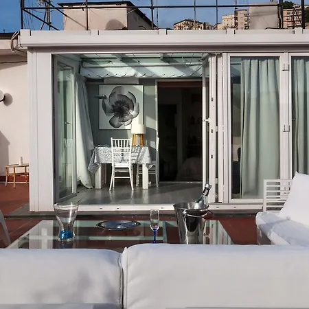Attico Al Centro Di Napoli