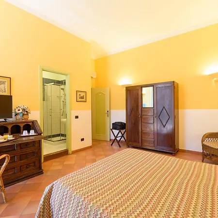Mergellina 3* Неаполь