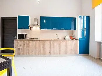 Cammarano 12 Bed & Breakfast 2*