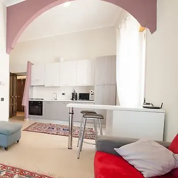 Cammarano 12 Bed & Breakfast 2*