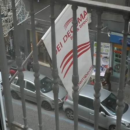 Dei Decumani Alojamento de Acomodação e Pequeno-almoço Nápoles