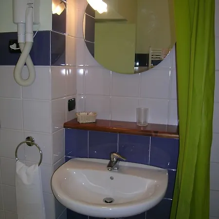 Отель Mergellina 3*